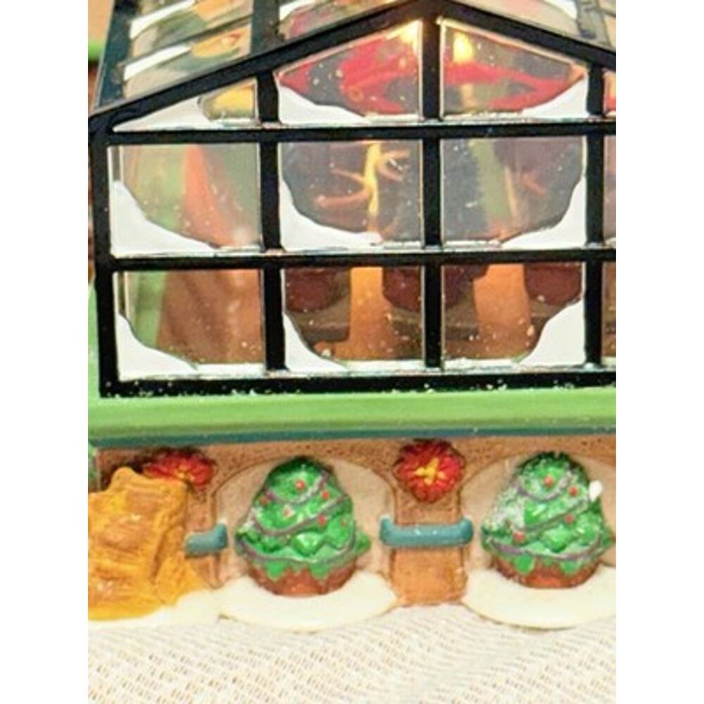Dept 56 North Pole Series Mrs. Claus' Greenhouse Lighted Porcelain 1997-Read - Picture 6 of 16